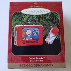 NWT - Hallmark Keepsake Ornament - Howdy Doody Lunch Box Set 1999